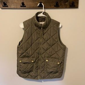 Puffy vest